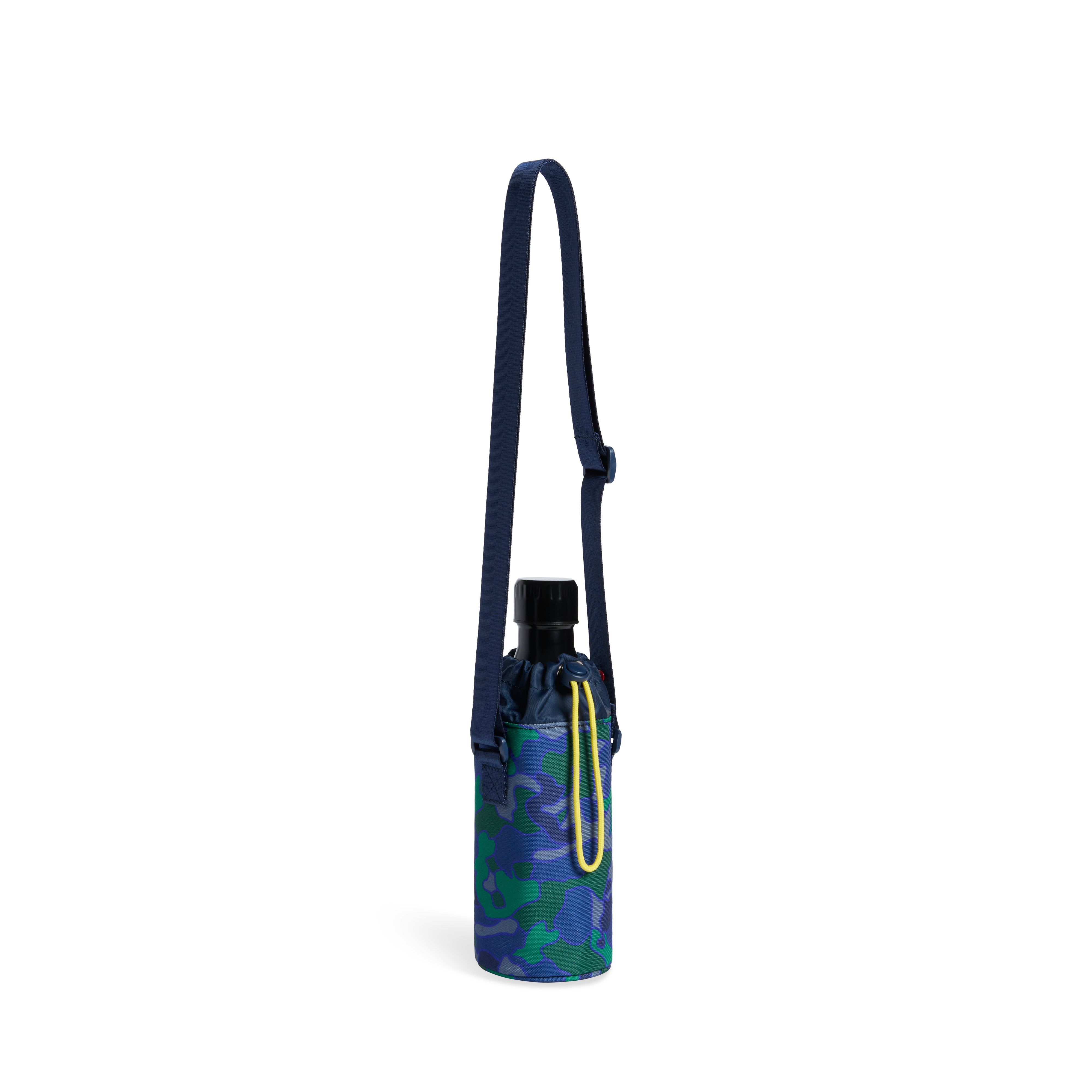 http://statebags.com/cdn/shop/products/STB1556_WaterBottleSling_Camo_K.png?v=1656441419