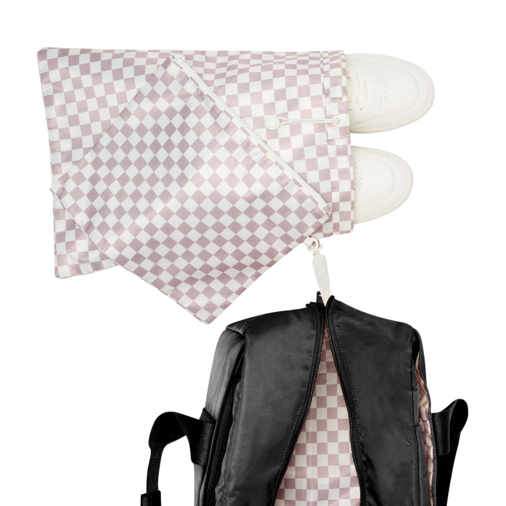 STATE Bags Wellington Weekender Nylon Black Detail Shot Click to Zoom